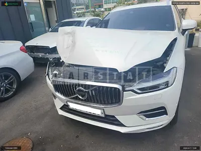 Photo 1 of 20: 2017 Volvo XC60D4, VIN YV1UZA8ACJ1006592 — Korean insurance auction
