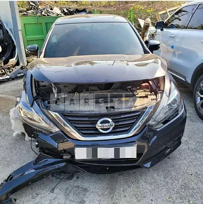 Photo 1 of 5: 2017 Nissan Altima 2.5, VIN 1N4AL3AP4HC181239 — Korean insurance auction