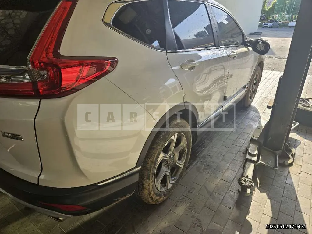 Photo 2 of 19: 2019 Honda CR-V 2WD — Korean insurance auction