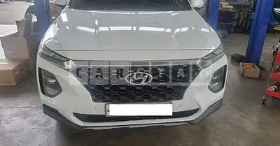 Photo 1 of 34: 2019 Hyundai Santa Fe, VIN KMHS381BBKU080204 — Korean insurance auction