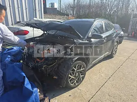 Photo 2 of 14: 2023 Hyundai Kona — Korean insurance auction