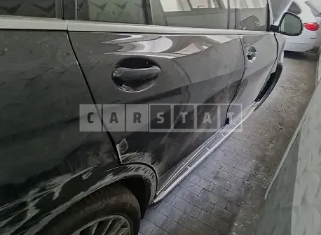 Photo 2 of 9: 2022 BMW X7 xDrive40d, VIN WBATB4103N9K09164 — Korean insurance auction