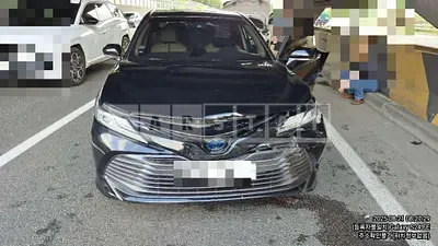 Photo 1 of 9: 2018 Toyota Camry Hybrid — Korean insurance auction