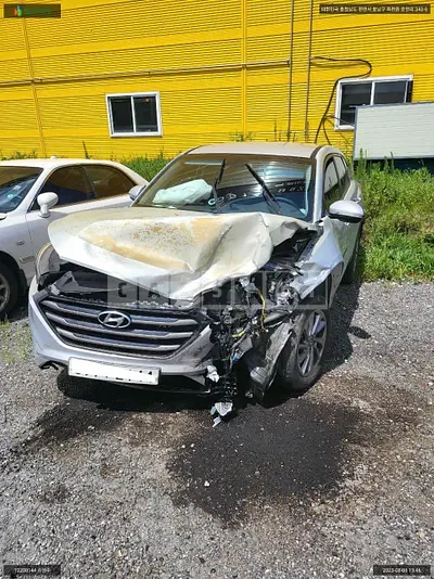 Photo 1 of 20: 2015 Hyundai Tucson, VIN KMHJ281ADGU083801 — Korean insurance auction