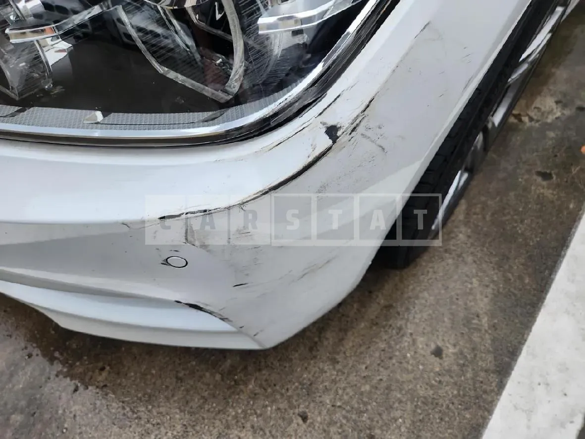 Photo 2 of 3: 2018 BMW (parts) 320i Light — Korean insurance auction