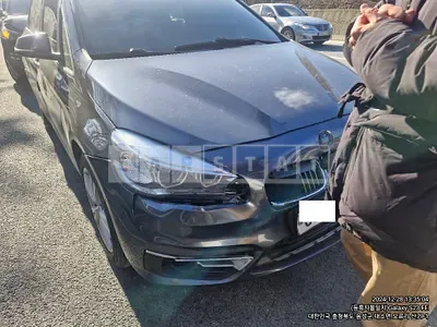 Photo 1 of 29: 2018 BMW Active Tourer — Korean insurance auction