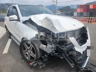 Photo 1 of 10: 2016 Mercedes-Benz GLE350 d 4Matic, VIN WDCDA2EB1GA792274 — Korean insurance auction