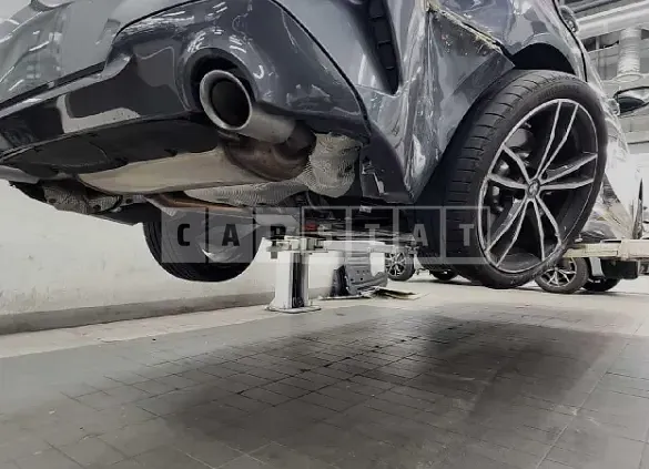 Photo 2 of 9: 2022 BMW 320e, VIN WBA11GK0XNFM71095 — Korean insurance auction