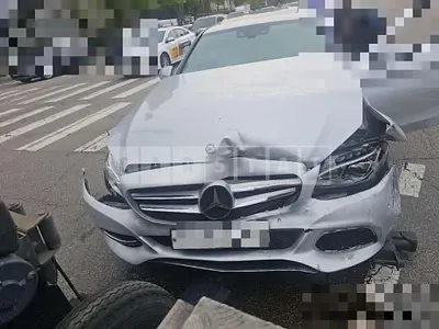 Photo 1 of 7: 2015 Mercedes-Benz C220 BlueTec — Korean insurance auction