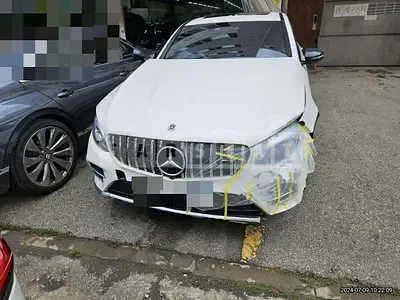 Photo 1 of 59: 2018 Mercedes-Benz GLC43 4Matic Coup — Korean insurance auction