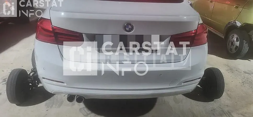 Photo 2 of 10: 2016 BMW 320d, VIN WBA8C510XGK637687 — Korean insurance auction