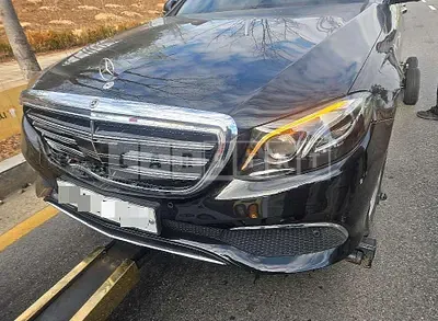 Photo 1 of 7: 2019 Mercedes-Benz E 300 4Matic — Korean insurance auction