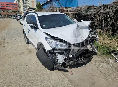 Photo 1 of 25: 2015 Hyundai Santa Fe, VIN KMHSW81UBFU411919 — Korean insurance auction
