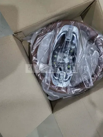 Photo 1 of 3: 2022 Genesis Auto Parts /GV70 Handle, VIN KMTMA81BBNU069120 — Korean insurance auction