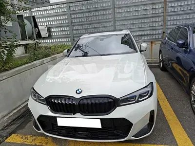Photo 1 of 12: 2024 BMW 320d, VIN WBA31FU00RFS87449 — Korean insurance auction