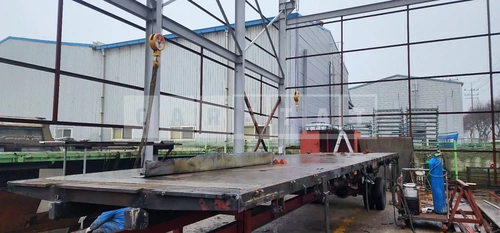 Photo 3 of 3: 2020 Load box /Tommy Xcient 25-ton cargo box single item, VIN KMFSA18KPLC021657 — Korean insurance auction
