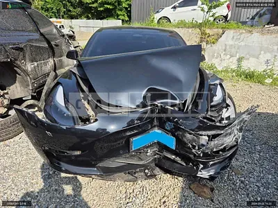 Photo 1 of 10: 2022 Tesla Model 3 Long Range, VIN 5YJ3E1EB3NF377719 — Korean insurance auction