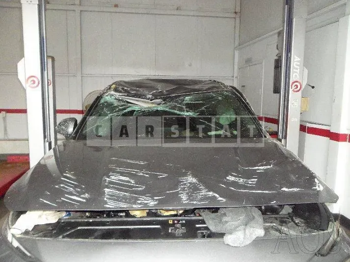 Photo 2 of 15: 2021 Hyundai Santa Fe, VIN KMHS281HHMU402078 — Korean insurance auction
