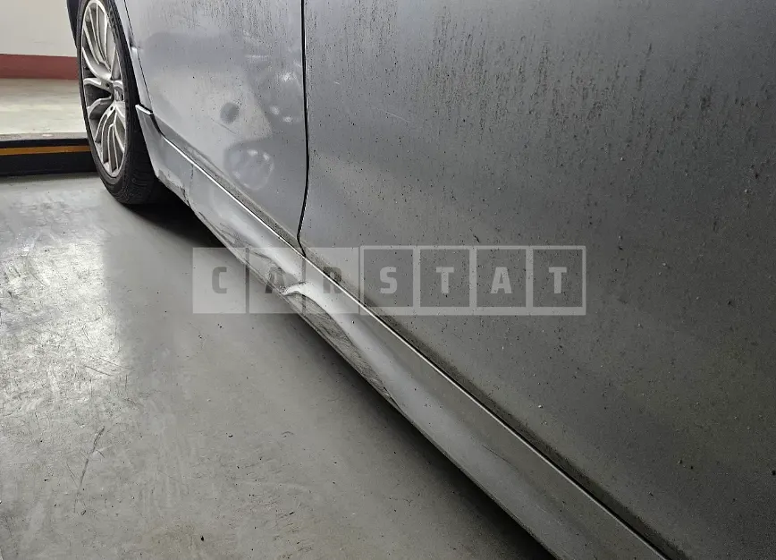 Photo 2 of 22: 2016 BMW 520d xDrive, VIN WBA5E7101GG156478 — Korean insurance auction