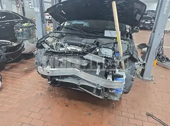 Photo 2 of 8: 2021 Mercedes-Benz A220 Sedan — Korean insurance auction
