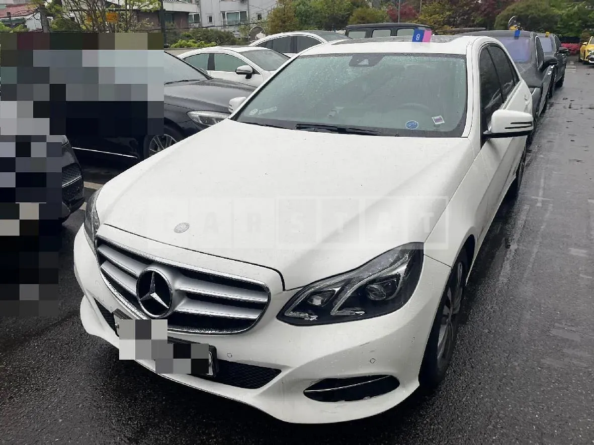 Photo 2 of 3: 2015 Mercedes-Benz (parts) E220 BlueTec Light — Korean insurance auction