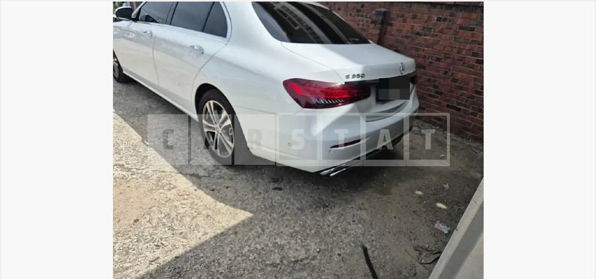 Photo 2 of 14: 2021 Mercedes-Benz E350 4Matic — Korean insurance auction