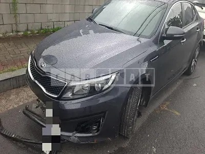 Photo 1 of 9: 2014 Kia K5 2.0 — Korean insurance auction