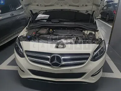 2018 Mercedes-Benz B220