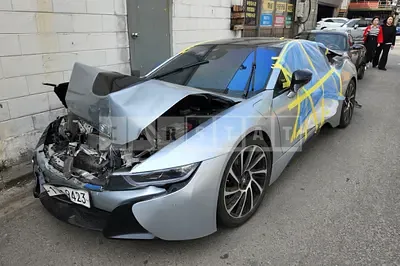 2016 BMW i8