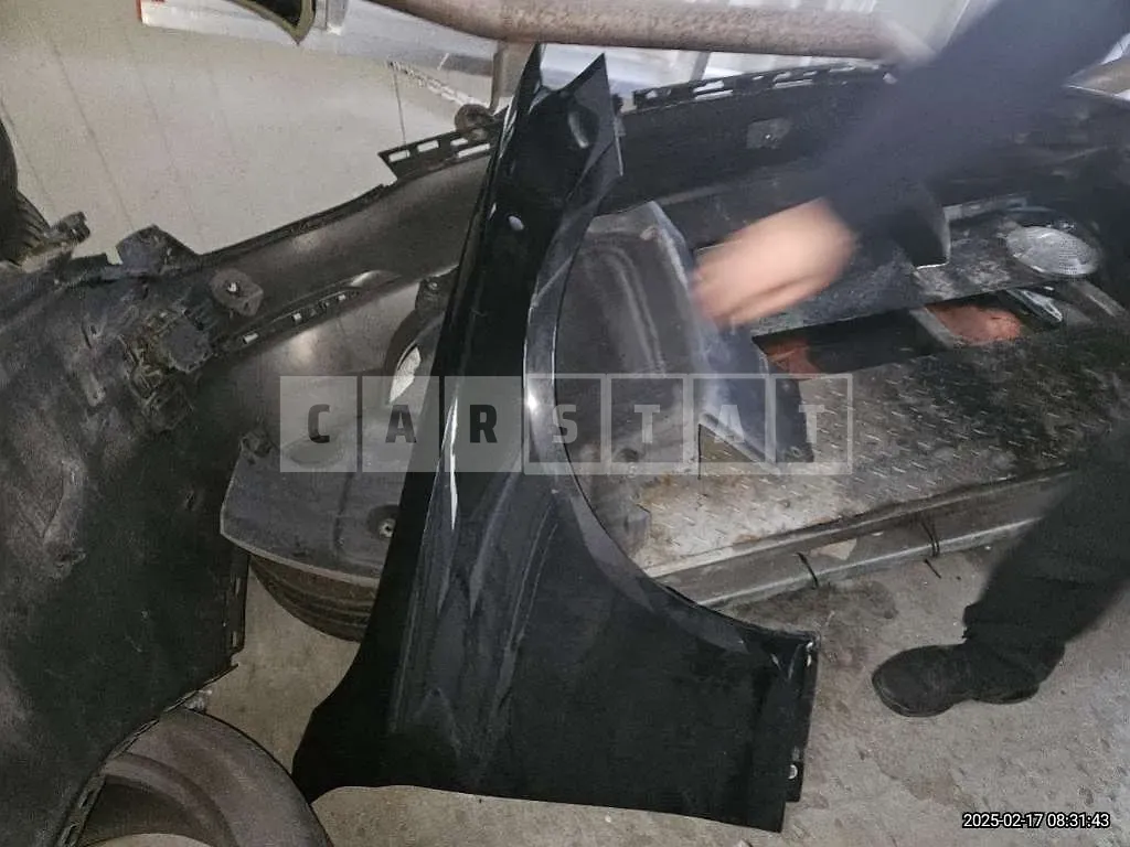 Photo 3 of 3: 2019 Mercedes-Benz (parts) E300 4Matic Fender — Korean insurance auction