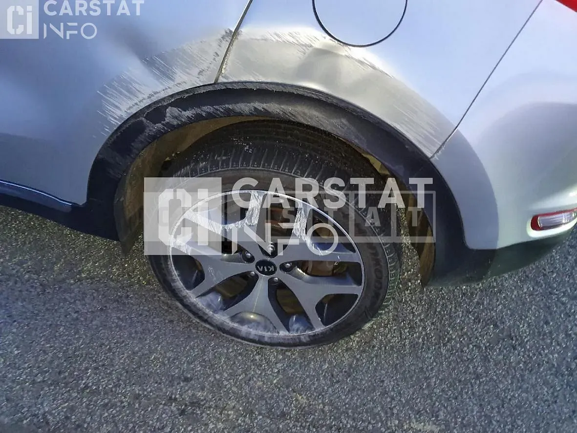 Photo 2 of 21: 2016 Kia Sportage, VIN KNAPN813BGK102901 — Korean insurance auction