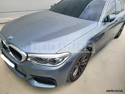 Photo 1 of 19: 2018 BMW 530i, VIN WBAJD3103JWC13869 — Korean insurance auction