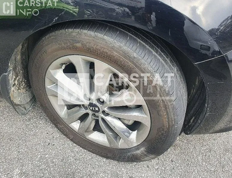 Photo 2 of 20: 2014 Kia Carnival 9 -Seater — Korean insurance auction