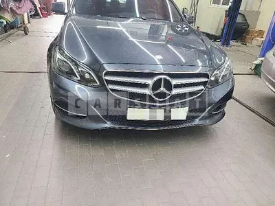Photo 1 of 18: 2014 Mercedes-Benz E300 4Matic — Korean insurance auction