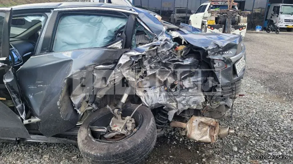 Photo 2 of 6: 2018 Nissan Altima 2.5, VIN 1N4AL3AP2JC277148 — Korean insurance auction