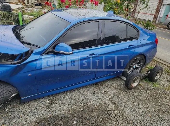 Photo 2 of 5: 2016 BMW 320d, VIN WBA8C5106GK633927 — Korean insurance auction