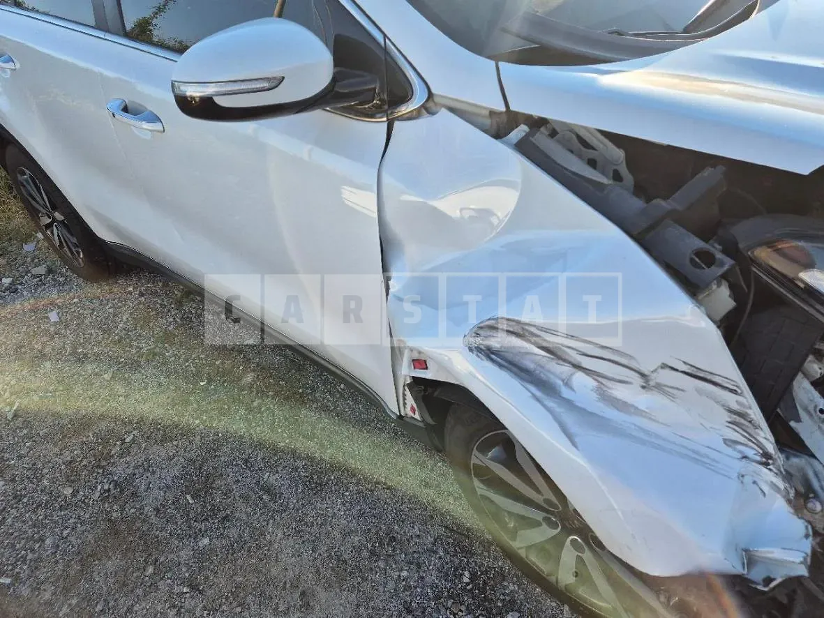 Photo 2 of 2: 2017 Kia Sportage 1.7 — Korean insurance auction
