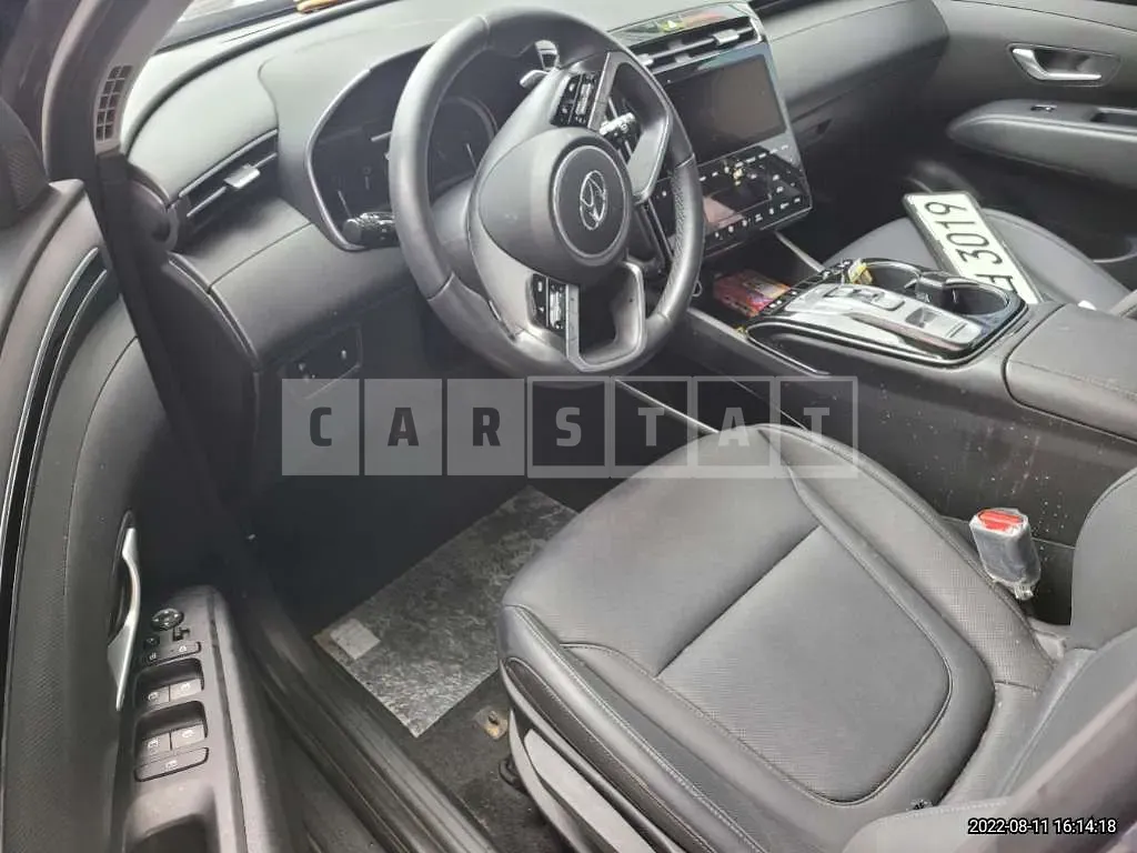 Photo 2 of 11: 2021 Hyundai Tucson, VIN KMHJB81BGMU011248 — Korean insurance auction
