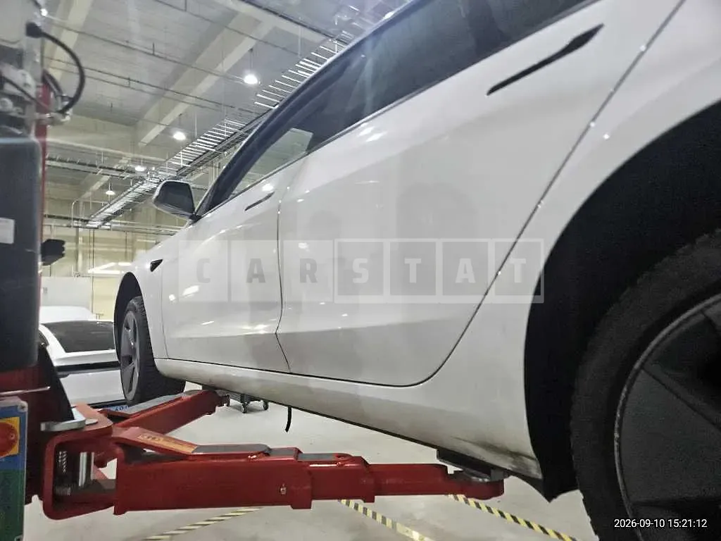Photo 2 of 27: 2022 Tesla Model 3 Long Range — Korean insurance auction