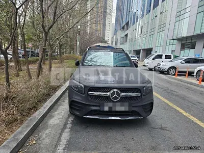 Photo 1 of 15: 2021 Mercedes-Benz GLB250 4Matic — Korean insurance auction