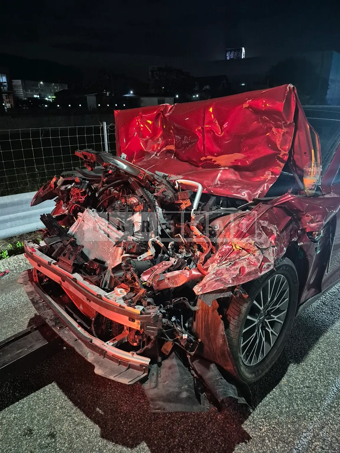 Photo 2 of 8: 2021 Genesis G80 AWD — Korean insurance auction