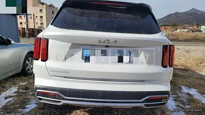 Photo 1 of 33: 2023 Kia Sorento 2.5T (Gasoline), VIN KNARJ81FGPA201460 — Korean insurance auction