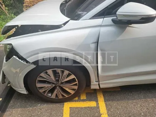 Photo 2 of 18: 2023 Audi Q4 Sportback e-tron 40 — Korean insurance auction