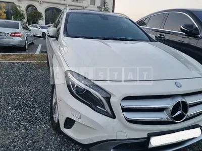 Photo 1 of 16: 2015 Mercedes-Benz GLA200 CDI, VIN WDCTG0JB4FJ034738 — Korean insurance auction