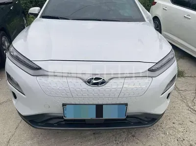 Photo 1 of 7: 2018 Hyundai Kona Electric Car, VIN KMHK281GFKU007770 — Korean insurance auction