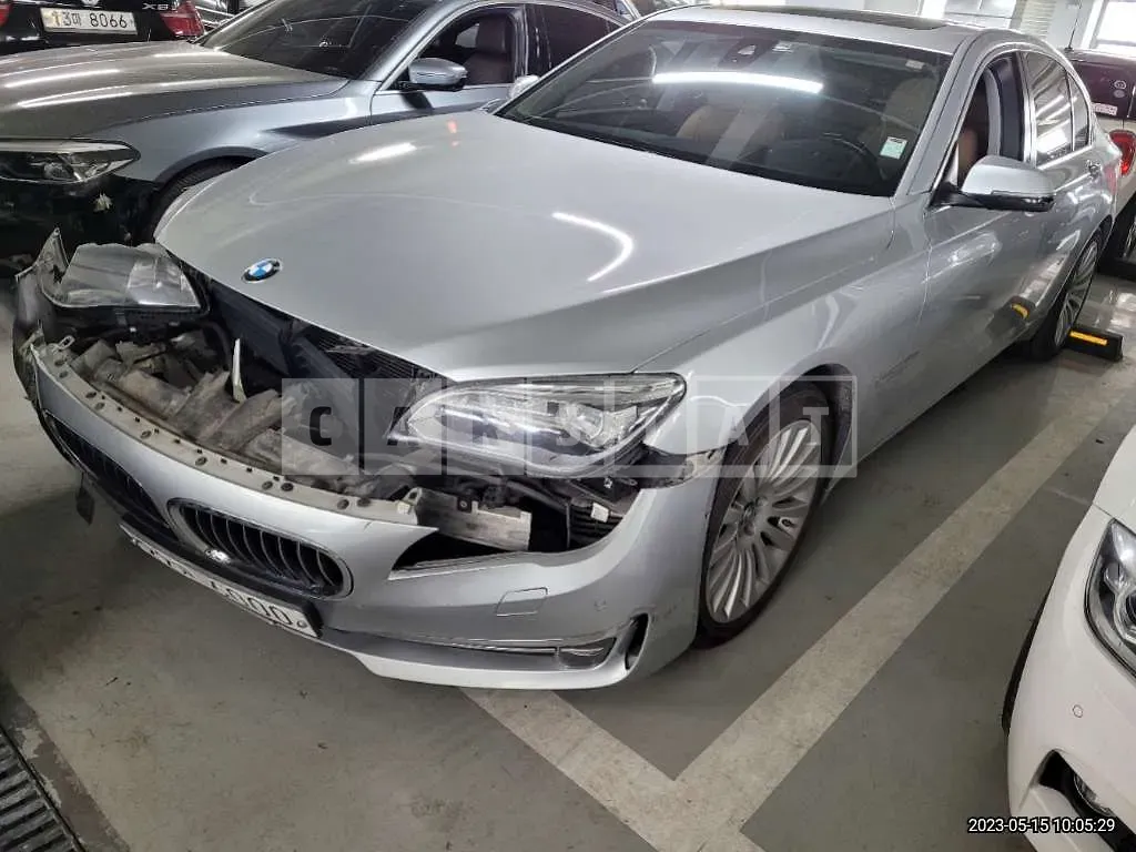 Photo 2 of 19: 2015 BMW 740d xDrive, VIN WBAYB0101FD598920 — Korean insurance auction
