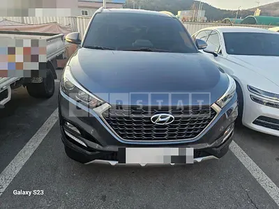 Photo 1 of 19: 2017 Hyundai Tucson TL, VIN KMHJ3815GJU645522 — Korean insurance auction
