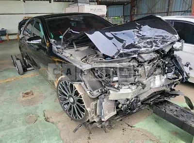 Photo 1 of 14: 2020 Mercedes-Benz S560 4Matic, VIN W1KUG8GB1LA566711 — Korean insurance auction