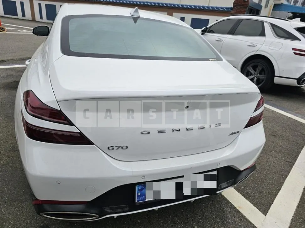 Photo 2 of 12: 2021 Genesis G70 3.3T (4WD) — Korean insurance auction