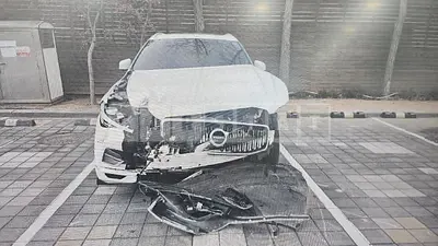 Photo 1 of 15: 2019 Volvo XC60 D5 AWD — Korean insurance auction